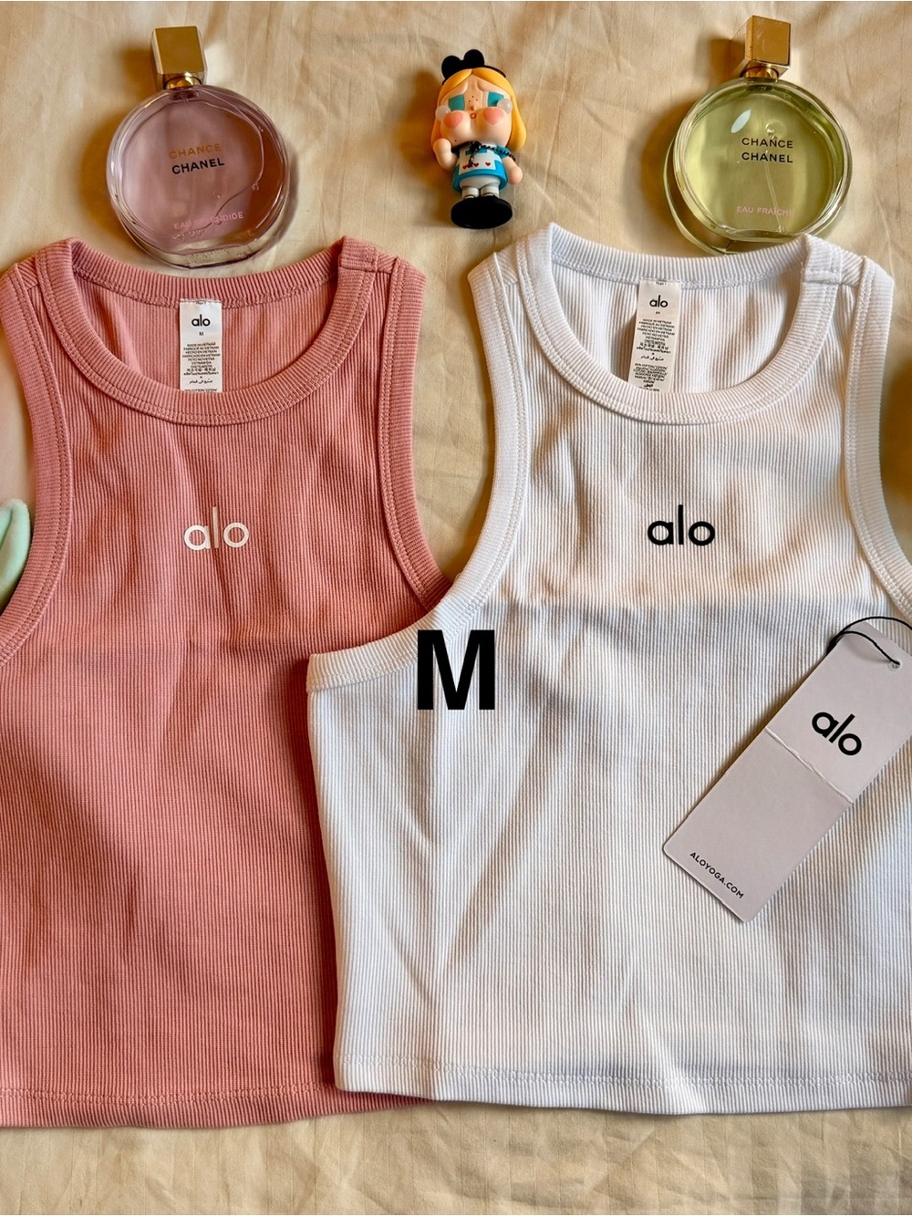 ALO Yoga Ribbed Tank Top — White and Dusty Rose